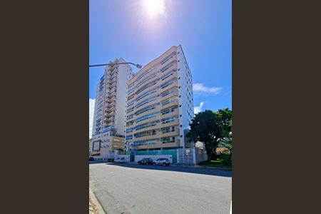 Apartamento para alugar com 86m², 2 quartos e 1 vaga Apartamento para alugar com 86m², 2 quartos e 1 vagaFachada