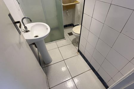 Studio para alugar com 35m², 1 quarto e 1 vaga Studio para alugar com 35m², 1 quarto e 1 vagaBanheiro