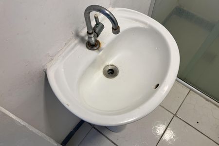 Studio para alugar com 35m², 1 quarto e 1 vaga Studio para alugar com 35m², 1 quarto e 1 vagaBanheiro