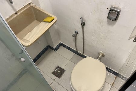 Studio para alugar com 35m², 1 quarto e 1 vaga Studio para alugar com 35m², 1 quarto e 1 vagaBanheiro