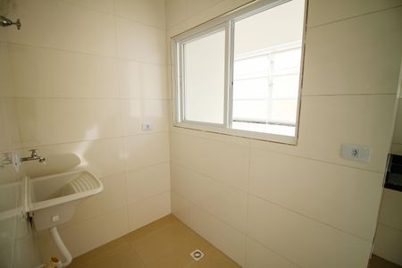Casa de condomínio para alugar com 48m², 2 quartos e 1 vaga