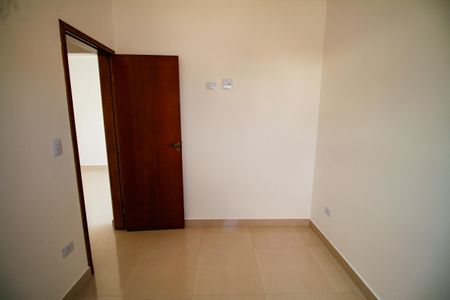 Casa de condomínio para alugar com 48m², 2 quartos e 1 vaga