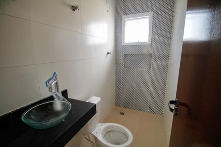 Casa de condomínio para alugar com 48m², 2 quartos e 1 vaga
