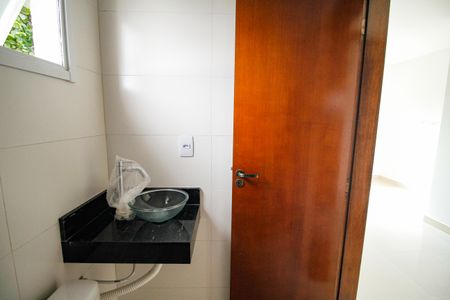 Casa de condomínio para alugar com 48m², 2 quartos e 1 vagaBanheiro