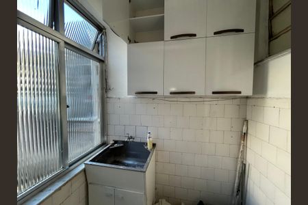 Apartamento para alugar com 70m², 3 quartos e 1 vagaÁrea de Serviço