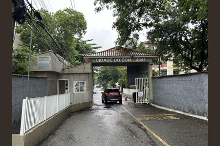 Apartamento para alugar com 70m², 3 quartos e 1 vagaPortaria