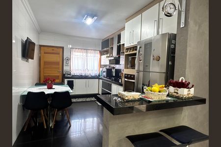Cozinha  de casa à venda com 3 quartos, 280m² em Jardim Faria Lima, São Paulo