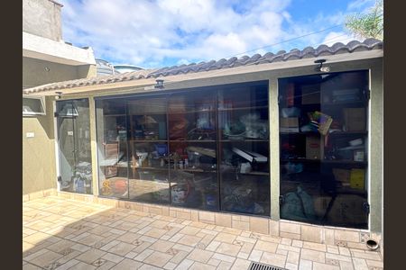 Casa à venda com 280m², 3 quartos e 3 vagas Casa à venda com 280m², 3 quartos e 3 vagasDeposito
