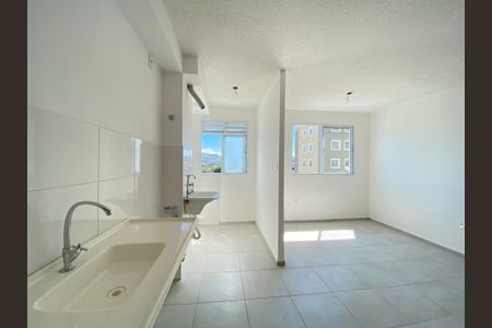 Apartamento para alugar com 44m², 2 quartos e sem vaga