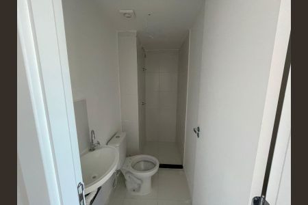 Apartamento à venda com 29m², 2 quartos e sem vagaBanheiro