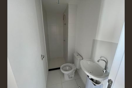 Apartamento à venda com 29m², 2 quartos e sem vagaBanheiro