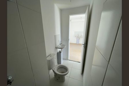 Apartamento à venda com 29m², 2 quartos e sem vagaBanheiro