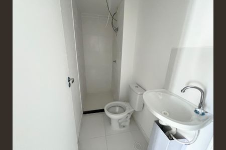 Apartamento à venda com 29m², 2 quartos e sem vagaBanheiro