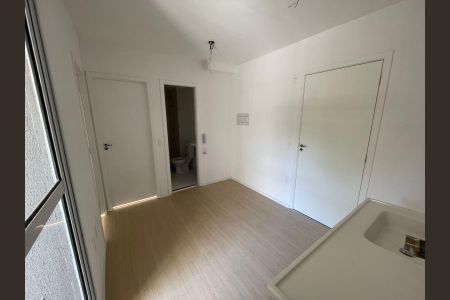 Apartamento à venda com 29m², 2 quartos e sem vaga Apartamento à venda com 29m², 2 quartos e sem vagaSala