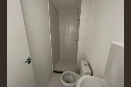 Apartamento à venda com 29m², 2 quartos e sem vaga Apartamento à venda com 29m², 2 quartos e sem vagaBanheiro