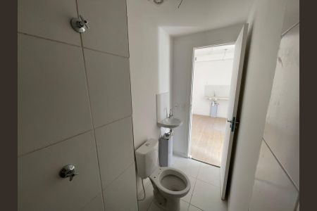 Apartamento à venda com 29m², 2 quartos e sem vaga Apartamento à venda com 29m², 2 quartos e sem vagaBanheiro