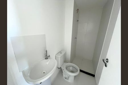 Apartamento à venda com 29m², 2 quartos e sem vagaBanheiro