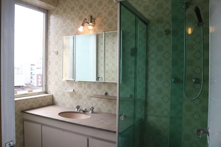 Apartamento à venda com 110m², 2 quartos e 1 vagaBanheiro 2