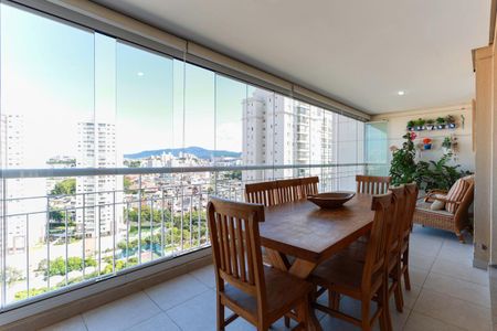 Apartamento à venda com 142m², 4 quartos e 2 vagasVaranda gourmet