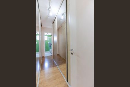 Apartamento à venda com 142m², 4 quartos e 2 vagasCloset da suíte 1