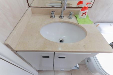 Apartamento à venda com 142m², 4 quartos e 2 vagasBanheiro da suíte 2