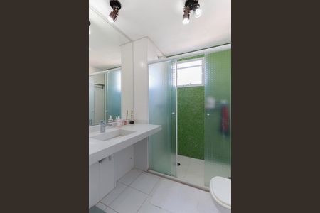 Apartamento à venda com 142m², 4 quartos e 2 vagasBanheiro da suíte 1