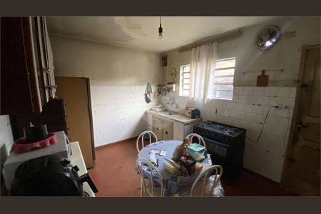 Casa à venda com 2 quartos, 102m² em Vila Congonhas, São Paulo