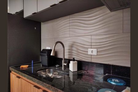 Apartamento para alugar com 40m², 1 quarto e sem vaga Apartamento para alugar com 40m², 1 quarto e sem vagaCozinha com área de serviço integrada