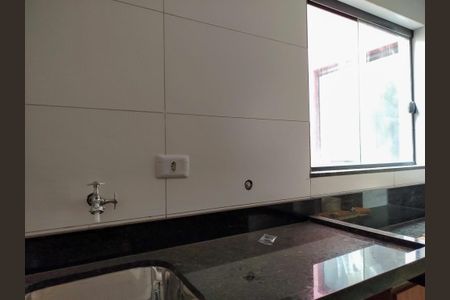 Apartamento para alugar com 40m², 1 quarto e sem vaga Apartamento para alugar com 40m², 1 quarto e sem vagaCozinha com área de serviço integrada