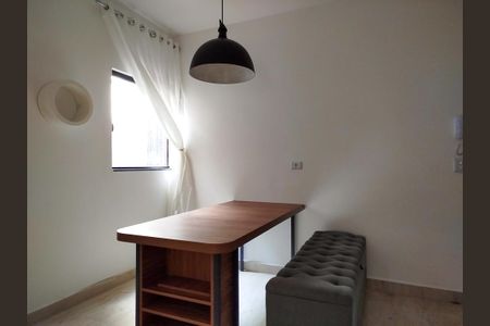 Sala de apartamento para alugar com 1 quarto, 40m² em Vila Antonina, São Paulo