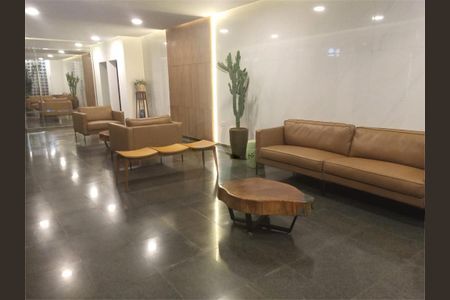 Apartamento à venda com 3 quartos, 137m² em Vila Santo Estefano, São Paulo