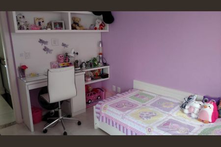 Casa à venda com 4 quartos, 178m² em Camboinhas, Niterói