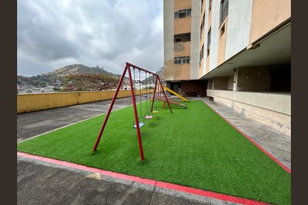 Apartamento para alugar com 59m², 2 quartos e sem vagaÁrea comum - Playground