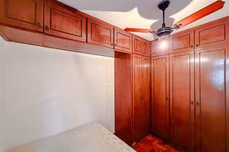 Apartamento à venda com 85m², 3 quartos e 1 vagaQuarto 2