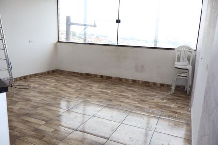 Casa para alugar com 70m², 2 quartos e 1 vagaSala