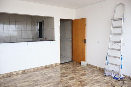 Casa para alugar com 70m², 2 quartos e 1 vagaSala