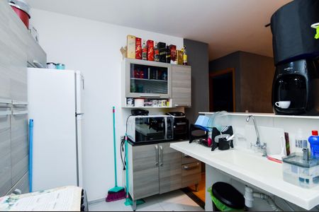 Apartamento à venda com 43m², 2 quartos e 1 vagaCozinha e Área de Serviço
