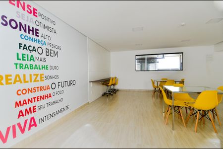 Apartamento à venda com 43m², 2 quartos e 1 vagaÁrea comum