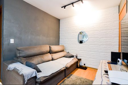 Sala  de apartamento à venda com 2 quartos, 43m² em Jardim Rosa de Franca, Guarulhos
