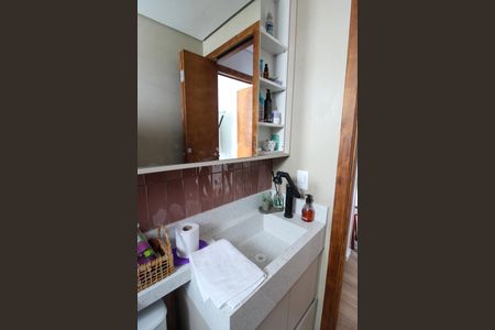 Apartamento à venda com 49m², 2 quartos e sem vagaBanheiro