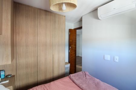 Apartamento à venda com 49m², 2 quartos e sem vagaQuarto 2