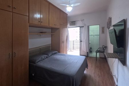 Quarto/Sala  de kitnet/studio para alugar com 1 quarto, 37m² em Ponta da Praia, Santos