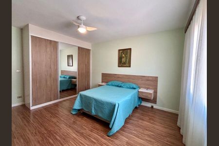 Casa à venda com 3 quartos, 191m² em Quitaúna, Osasco