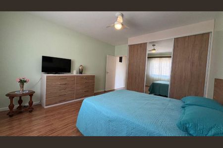 Casa à venda com 3 quartos, 191m² em Quitaúna, Osasco