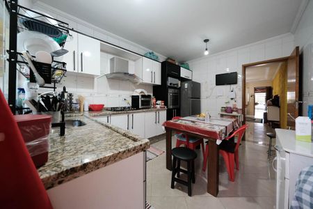 Casa à venda com 145m², 3 quartos e 2 vagasCozinha