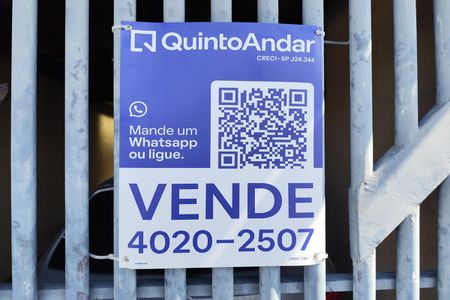 Casa à venda com 145m², 3 quartos e 2 vagasFachada