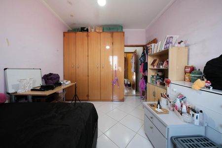 Casa à venda com 145m², 3 quartos e 2 vagasSuíte 3