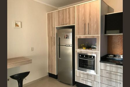 Casa à venda com 3 quartos, 186m² em Adalgisa, São Paulo