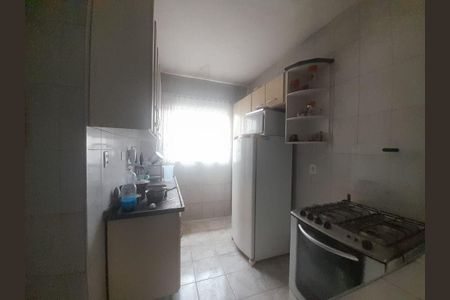 Casa à venda com 2 quartos, 110m² em Veloso, Osasco