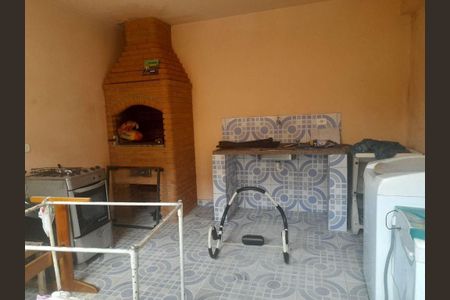 Casa à venda com 2 quartos, 110m² em Veloso, Osasco